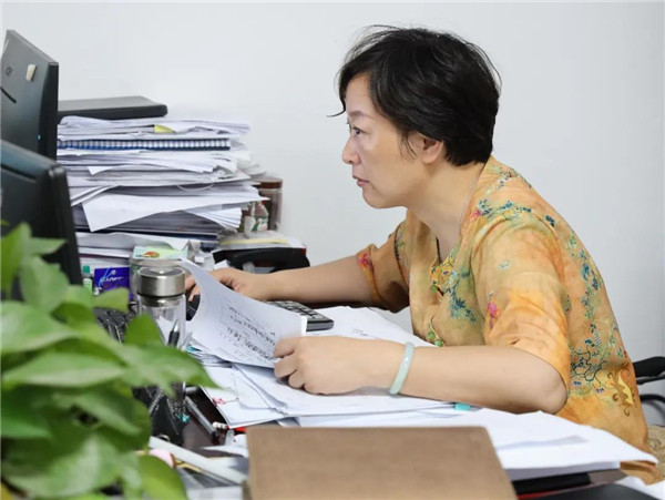 全市優(yōu)秀黨務(wù)工作者涂春珍：巾幗何須讓須眉，敢同日月爭光輝