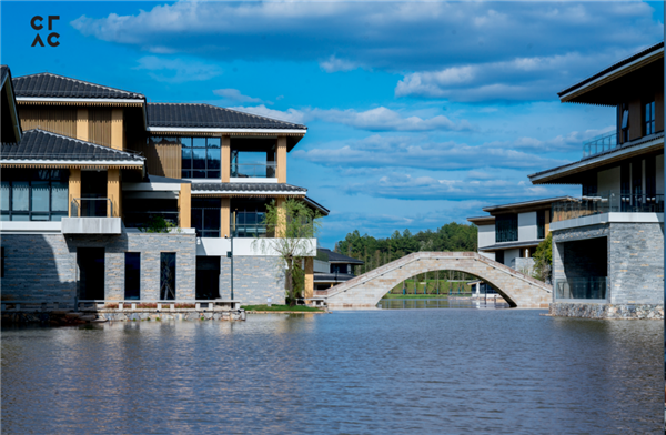 來CFAC美院基地 赴一場(chǎng)高雅藝術(shù)之約 第五屆粵港澳大灣區(qū)學(xué)校美術(shù)作品展 暨第七屆廣東省高校美術(shù)作品學(xué)院獎(jiǎng)雙年展即將啟幕