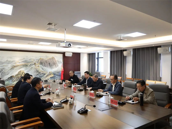 中國五冶集團(tuán)一行蒞臨市城投集團(tuán)調(diào)研座談