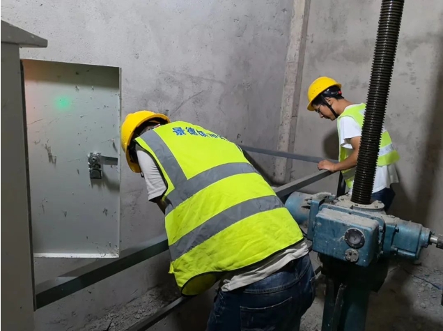 防汛護(hù)平安 風(fēng)雨顯擔(dān)當(dāng)——城投集團(tuán)開展各項(xiàng)舉措全力打好防汛“主動仗